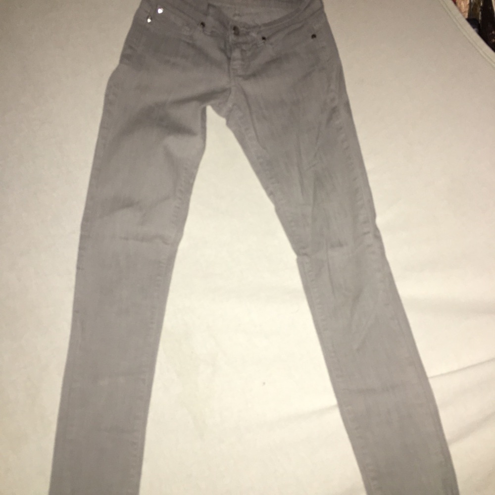 Jeans - Picture 2 of 6